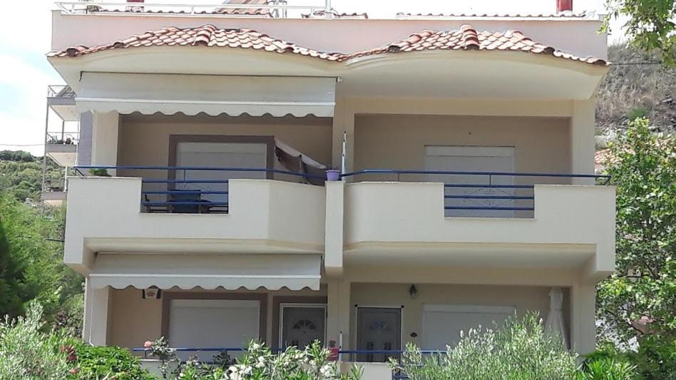 Ideal Family House Néa Péramos Dış mekan fotoğraf